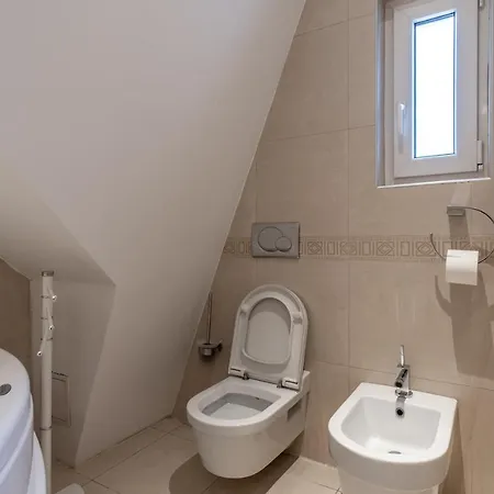 Park Siska アパート *