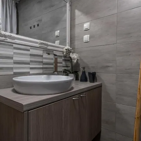 Park Siska アパート